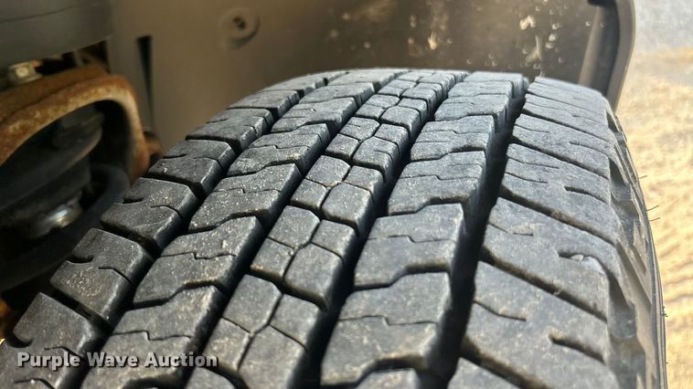 image for item ET3288 2008 Chevrolet Silverado 1500 pickup truck