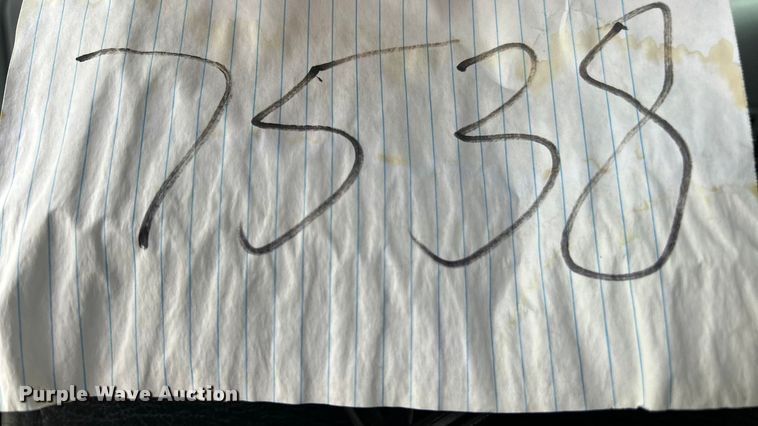 image for item ET3289 2005 International 7400 flatbed truck