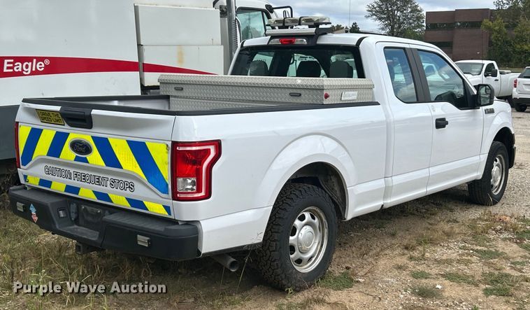 image for item ET3290 2015 Ford F150 XL SuperCab pickup truck