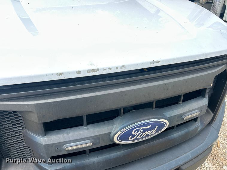 image for item ET3290 2015 Ford F150 XL SuperCab pickup truck