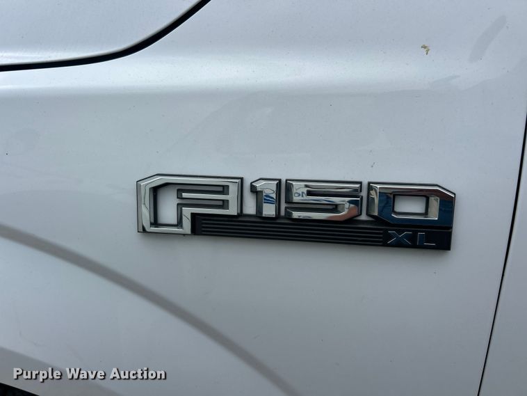 image for item ET3290 2015 Ford F150 XL SuperCab pickup truck