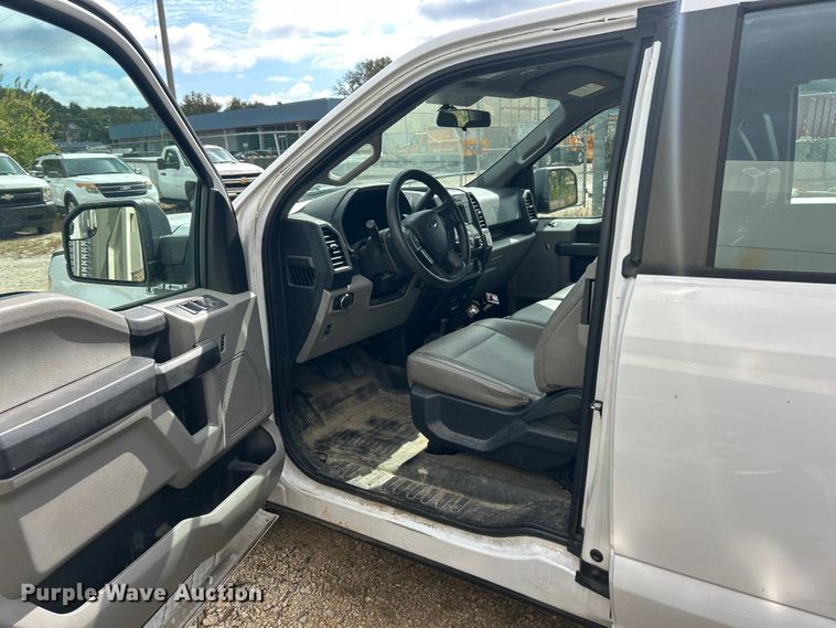 image for item ET3290 2015 Ford F150 XL SuperCab pickup truck