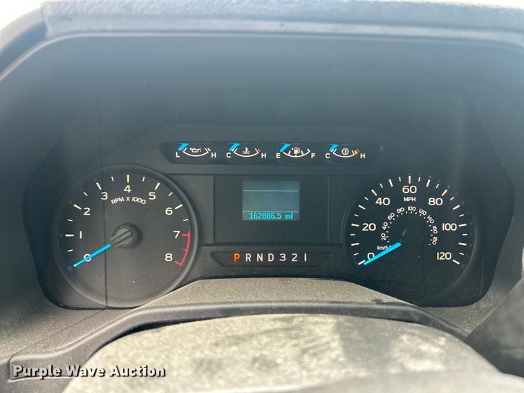 image for item ET3290 2015 Ford F150 XL SuperCab pickup truck