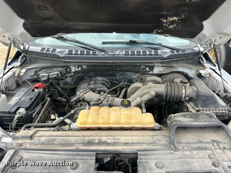 image for item ET3290 2015 Ford F150 XL SuperCab pickup truck