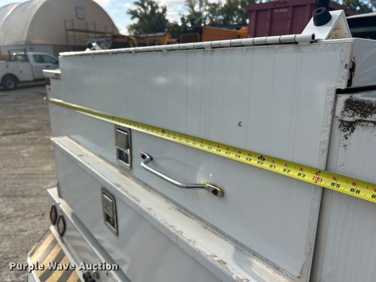 image for item ET3291 2020 Ford F350 Super Duty SuperCab utility bed pickup truck