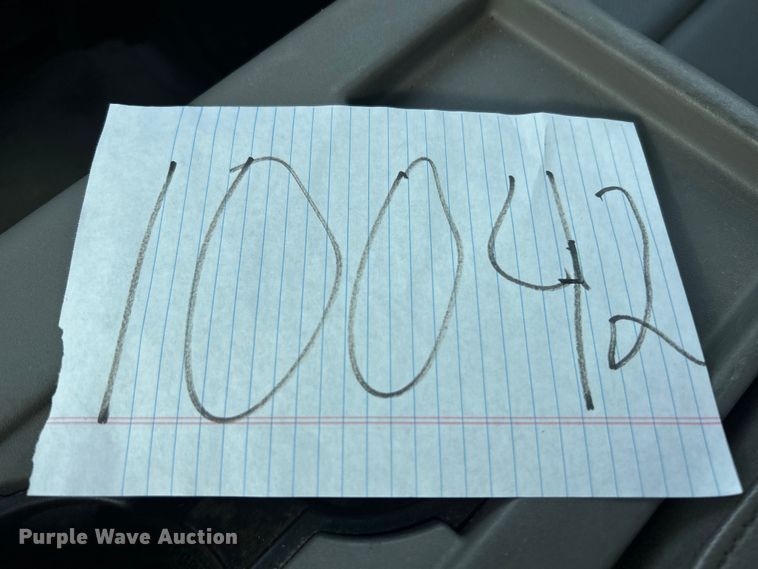 image for item ET3292 2020 Ford F350 Super Duty SuperCab utility bed pickup truck