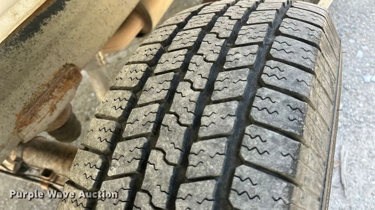 image for item ET3293 2008 Chevrolet Silverado 1500 pickup truck