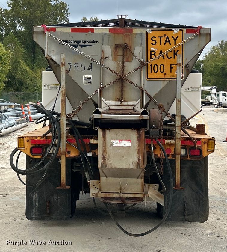 image for item ET3295 2006 International SA525 dump flatbed truck