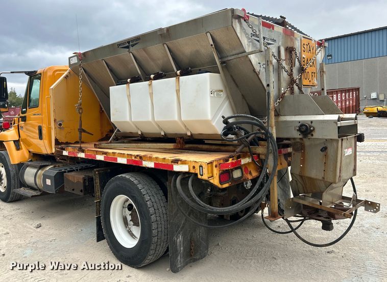 image for item ET3295 2006 International SA525 dump flatbed truck