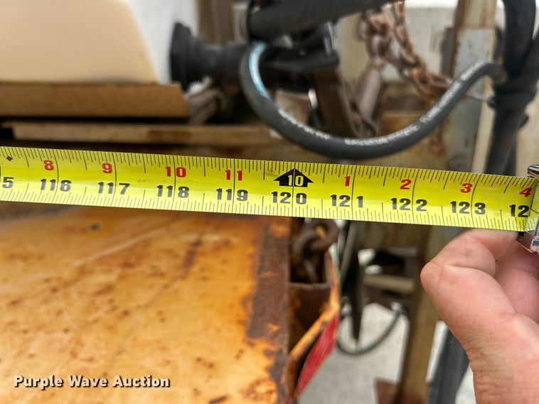 image for item ET3295 2006 International SA525 dump flatbed truck