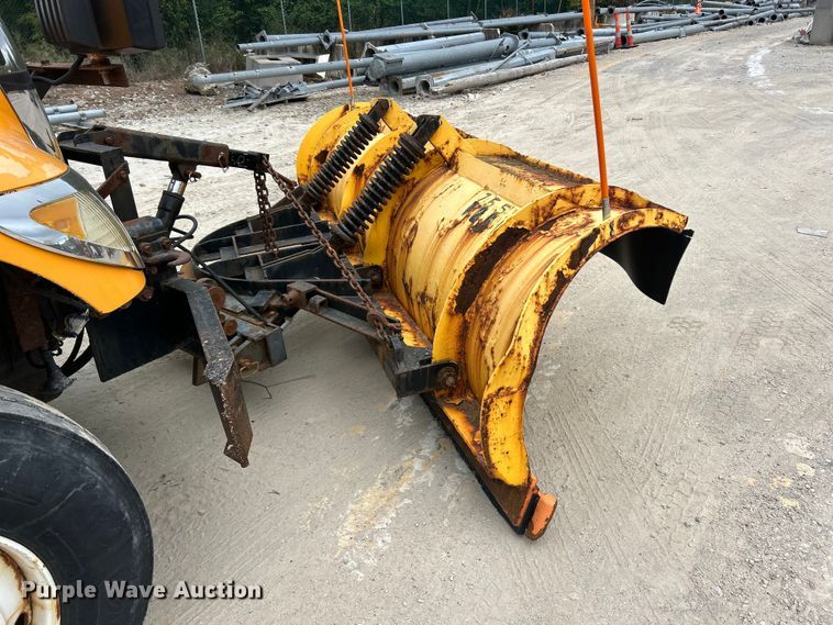 image for item ET3295 2006 International SA525 dump flatbed truck