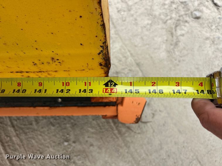 image for item ET3295 2006 International SA525 dump flatbed truck