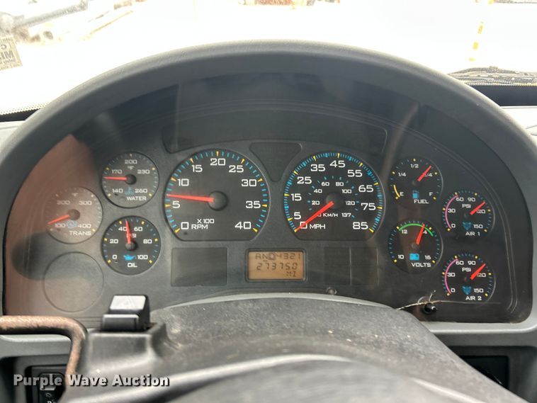 image for item ET3295 2006 International SA525 dump flatbed truck