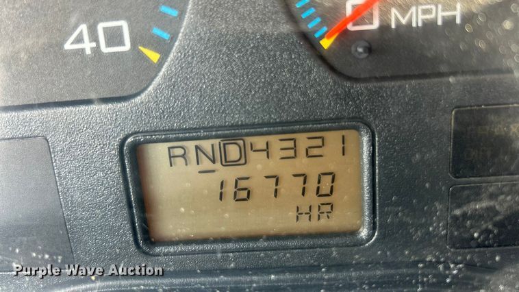 image for item ET3296 2005 International 7400 dump truck