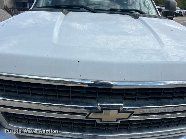 image for item ET3298 2008 Chevrolet Silverado 2500HD pickup truck