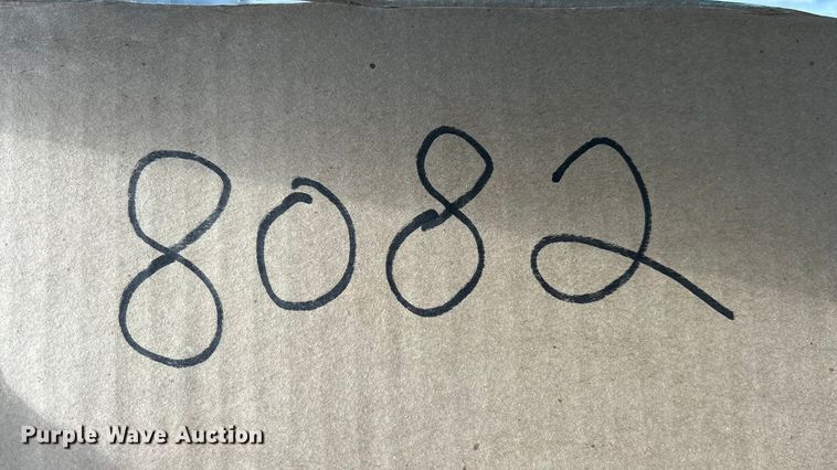 image for item ET3298 2008 Chevrolet Silverado 2500HD pickup truck