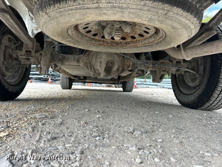 image for item ET3299 2008 Chevrolet Silverado 1500 pickup truck