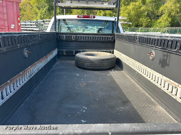 image for item ET3300 2008 Chevrolet Silverado 2500HD Ext. Cab utility bed pickup truck