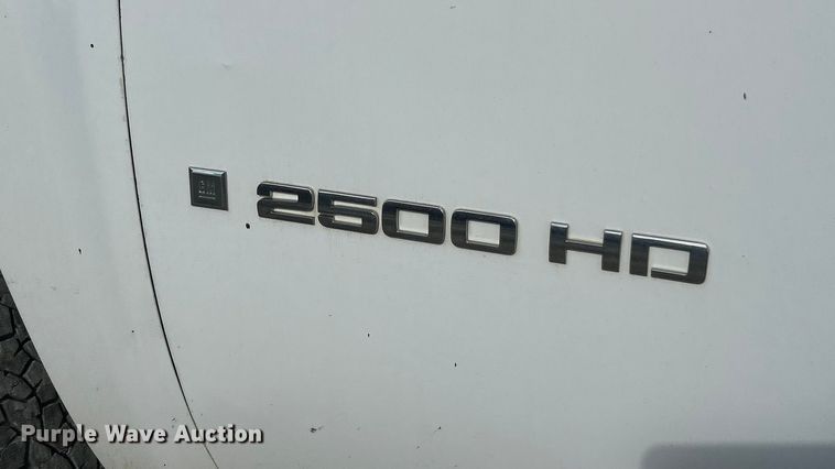 image for item ET3300 2008 Chevrolet Silverado 2500HD Ext. Cab utility bed pickup truck