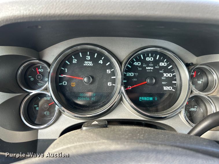 image for item ET3300 2008 Chevrolet Silverado 2500HD Ext. Cab utility bed pickup truck