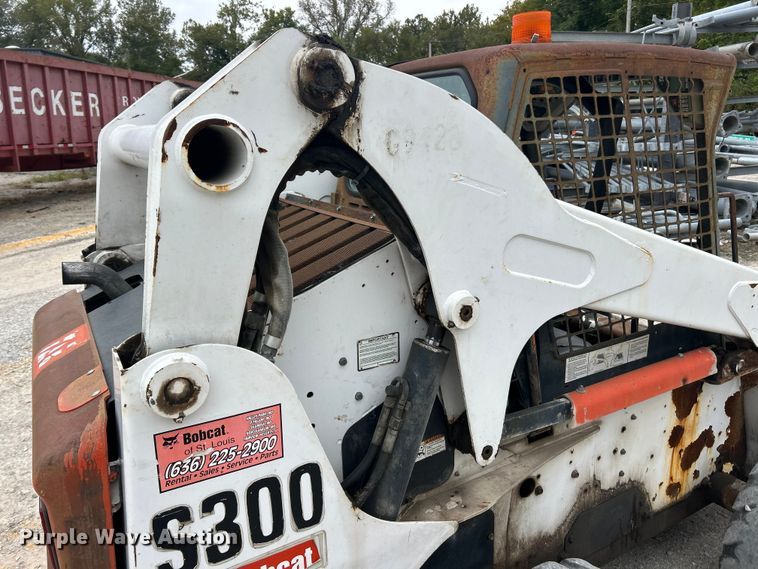 image for item ET3301 2008 Bobcat S300 skid steer loader