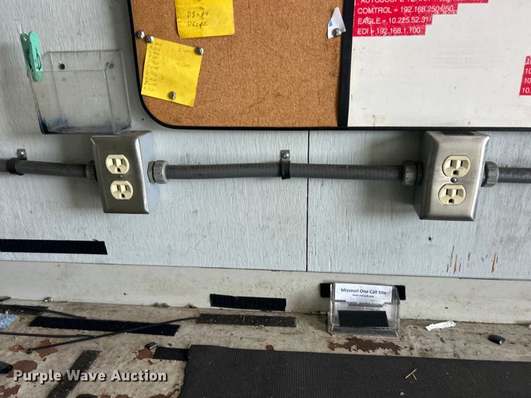 image for item ET3302 2008 Workhorse W42 delivery van