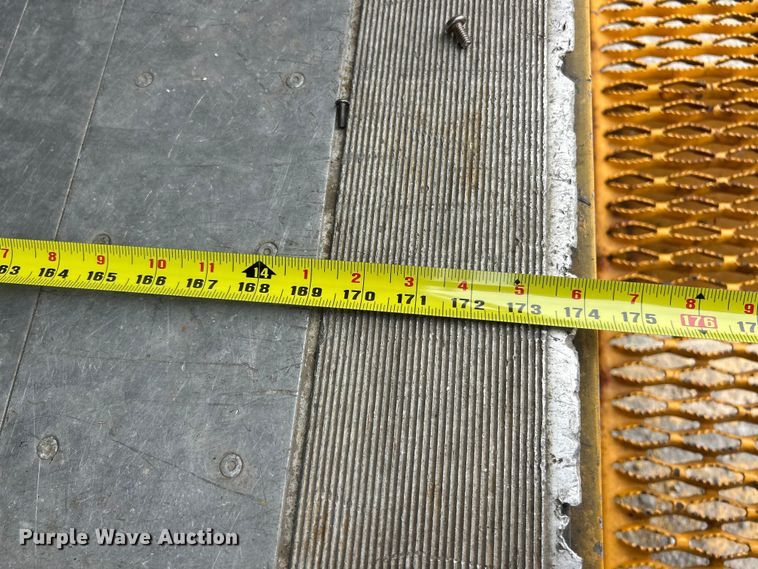 image for item ET3302 2008 Workhorse W42 delivery van