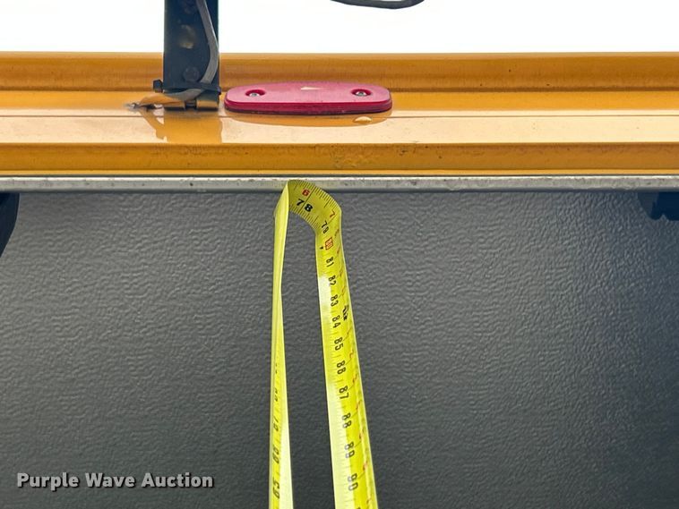 image for item ET3302 2008 Workhorse W42 delivery van