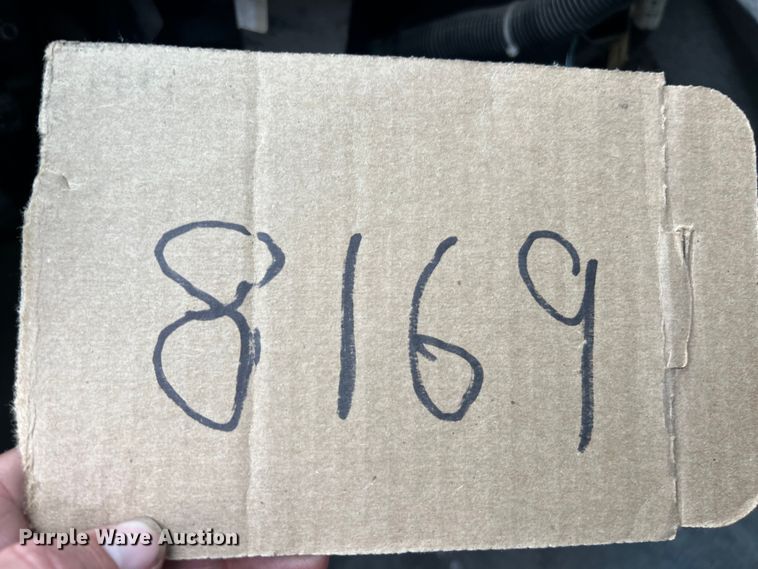 image for item ET3302 2008 Workhorse W42 delivery van