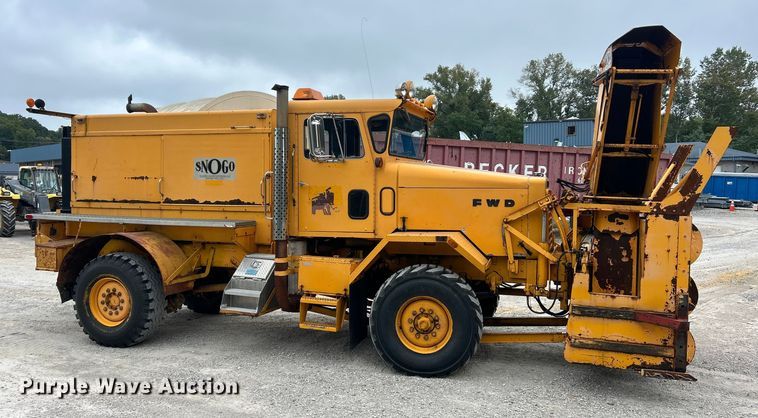 image for item ET3303 1985 FWD RB44-3231K snow blower truck