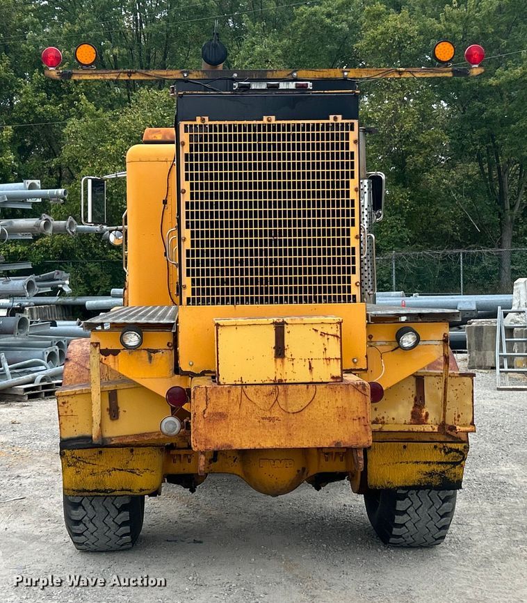 image for item ET3303 1985 FWD RB44-3231K snow blower truck