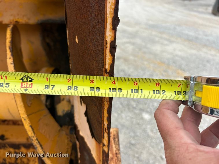 image for item ET3303 1985 FWD RB44-3231K snow blower truck