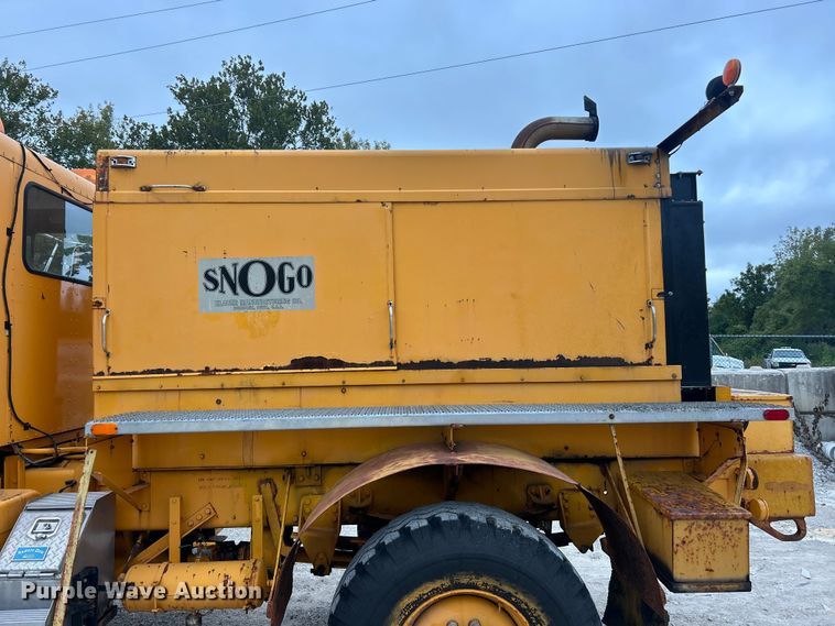 image for item ET3303 1985 FWD RB44-3231K snow blower truck