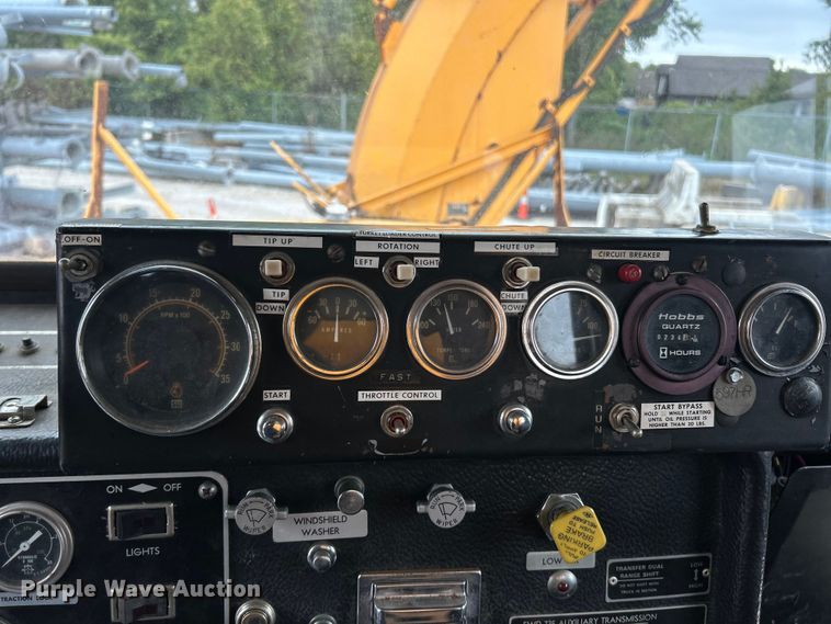 image for item ET3303 1985 FWD RB44-3231K snow blower truck