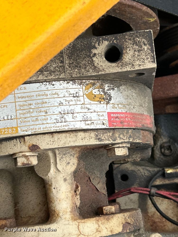 image for item ET3303 1985 FWD RB44-3231K snow blower truck