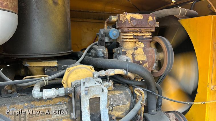 image for item ET3303 1985 FWD RB44-3231K snow blower truck