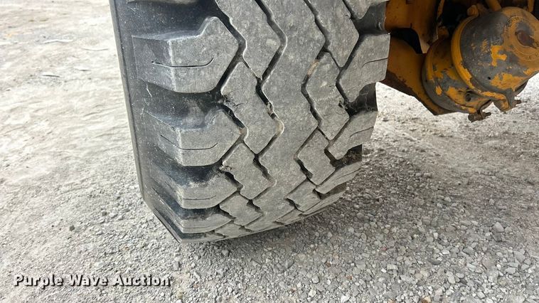 image for item ET3303 1985 FWD RB44-3231K snow blower truck