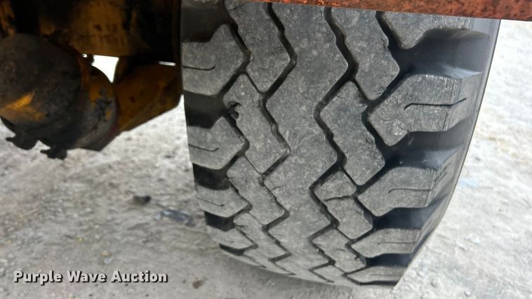 image for item ET3303 1985 FWD RB44-3231K snow blower truck