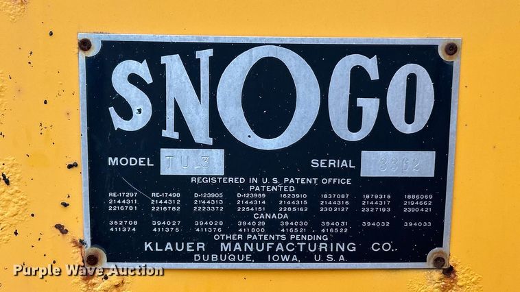 image for item ET3303 1985 FWD RB44-3231K snow blower truck