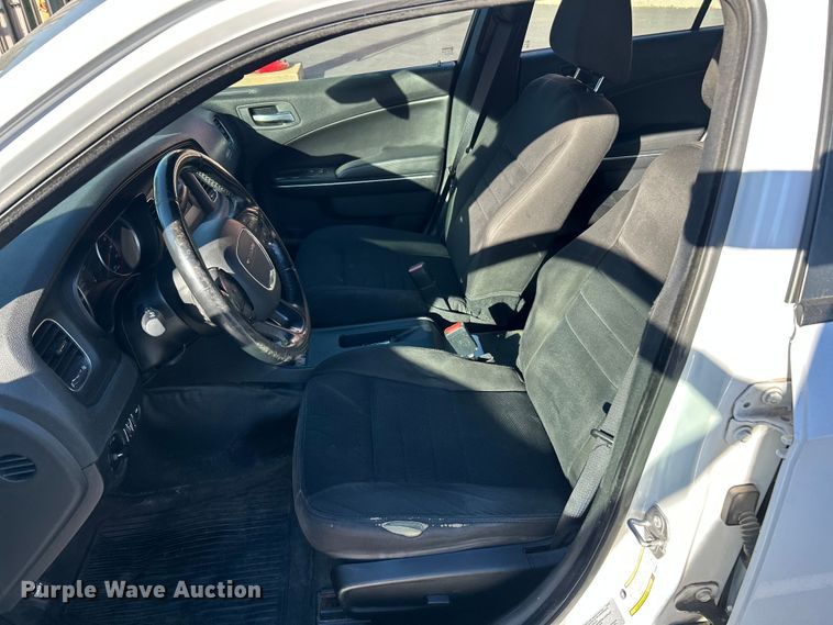 image for item ET3310 2016 Dodge Charger Police 