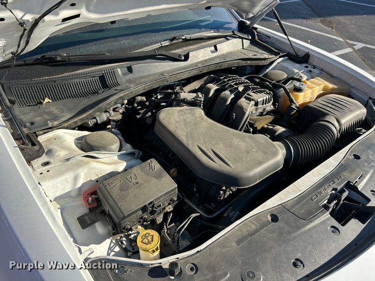 image for item ET3310 2016 Dodge Charger Police 