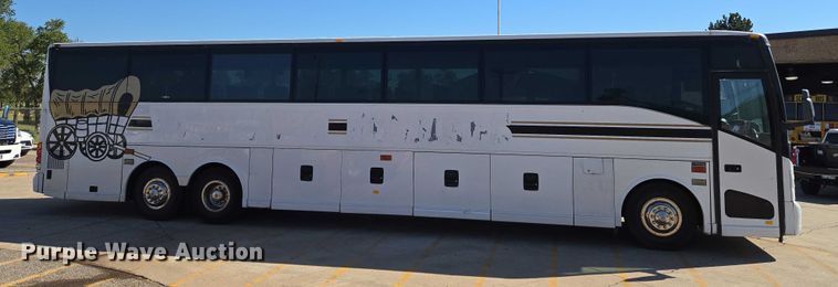 image for item EU3602 2005 Van Hool C2045 coach bus