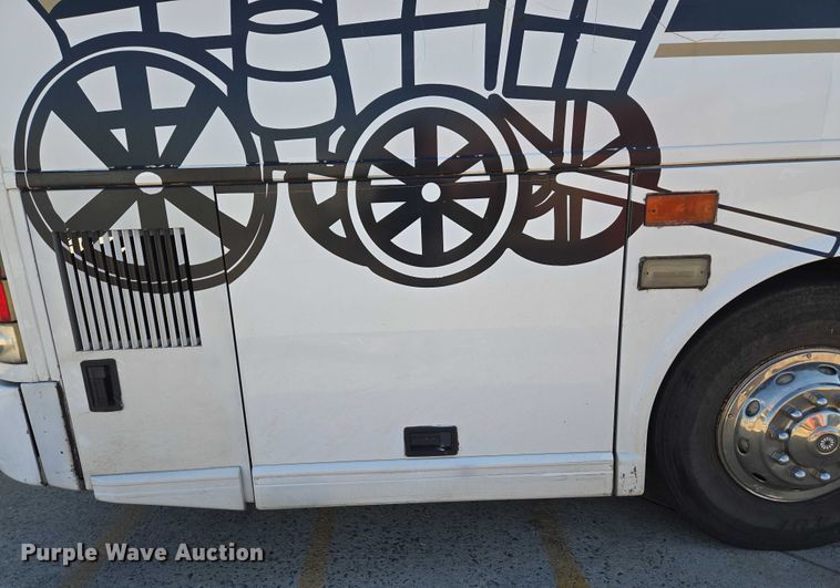 image for item EU3602 2005 Van Hool C2045 coach bus