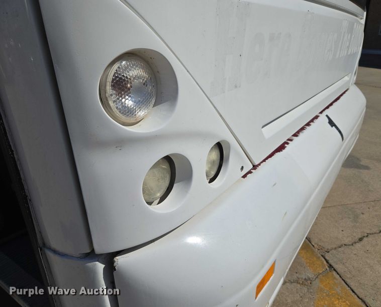 image for item EU3602 2005 Van Hool C2045 coach bus