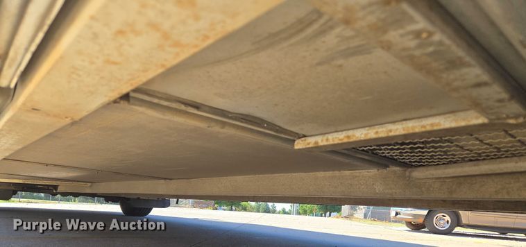 image for item EU3602 2005 Van Hool C2045 coach bus