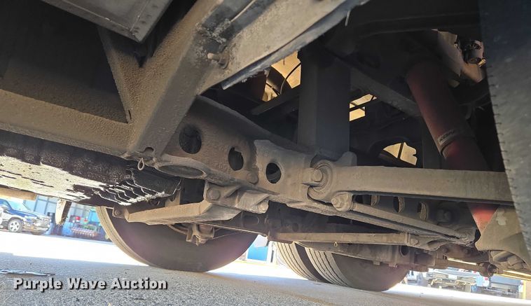 image for item EU3602 2005 Van Hool C2045 coach bus