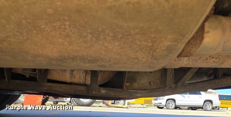 image for item EU3602 2005 Van Hool C2045 coach bus