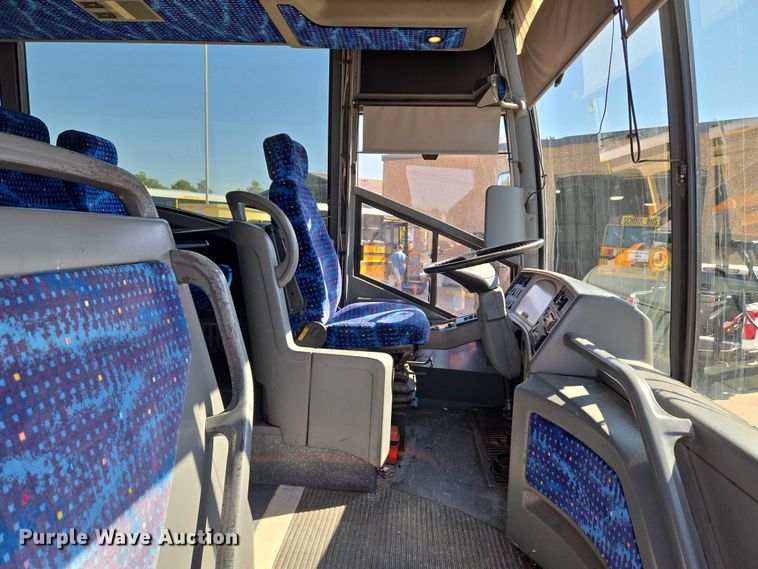 image for item EU3602 2005 Van Hool C2045 coach bus