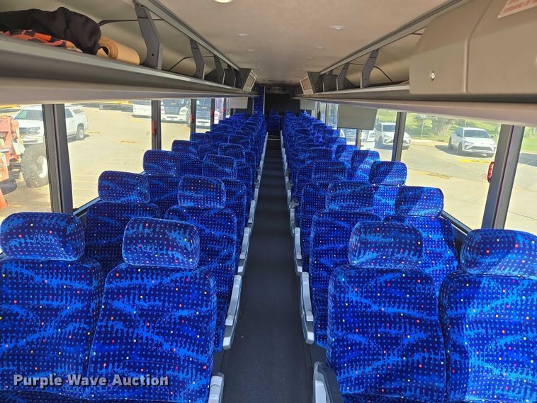 image for item EU3602 2005 Van Hool C2045 coach bus