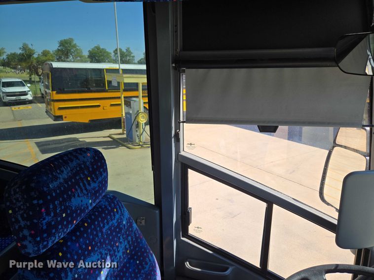 image for item EU3602 2005 Van Hool C2045 coach bus